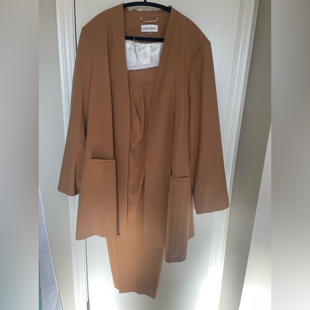 NWOT Calvin Klein Woman’s Suit